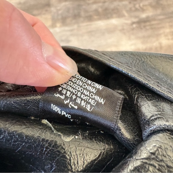 BCBGMAXAZRIA Black Tri-Fold Faux Leather Clutch/Pouch - Y2K Style - Picture 2 of 13